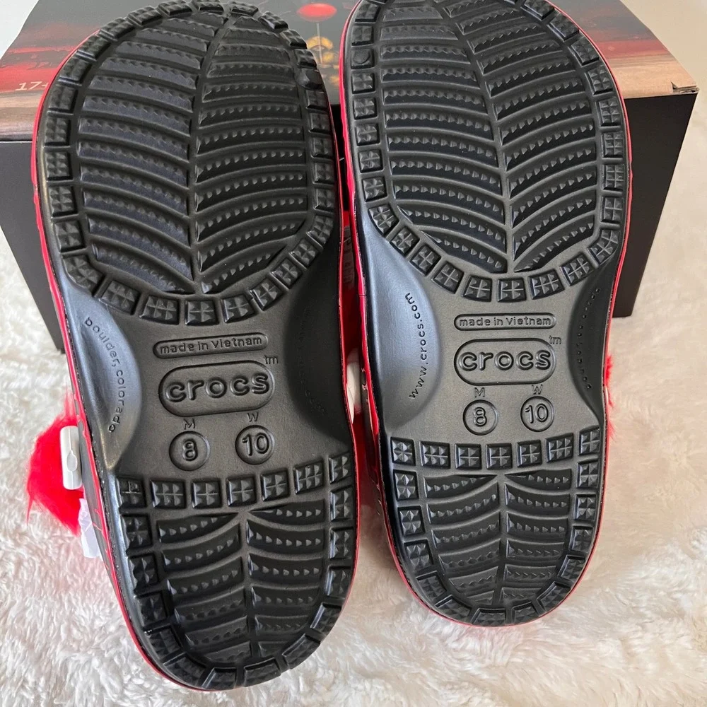 Crocs x IT Chapter 2 Pennywise Classic Clog Shoes Red Fur Size M8 / W10‎ NWB